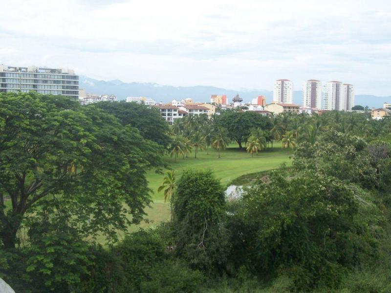 One Puerto Vallarta Aeropuerto Hotell Exteriör bild